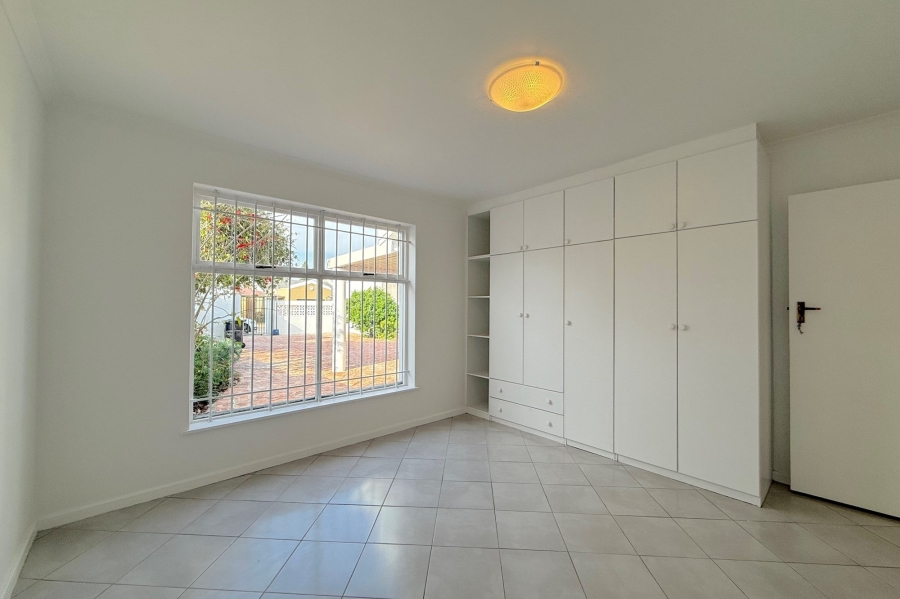 To Let 2 Bedroom Property for Rent in Flamingo Vlei Western Cape